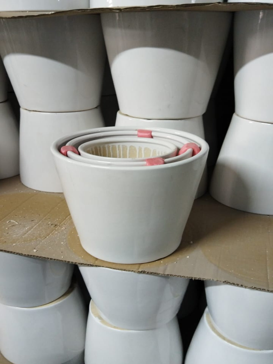 Concri White Pot